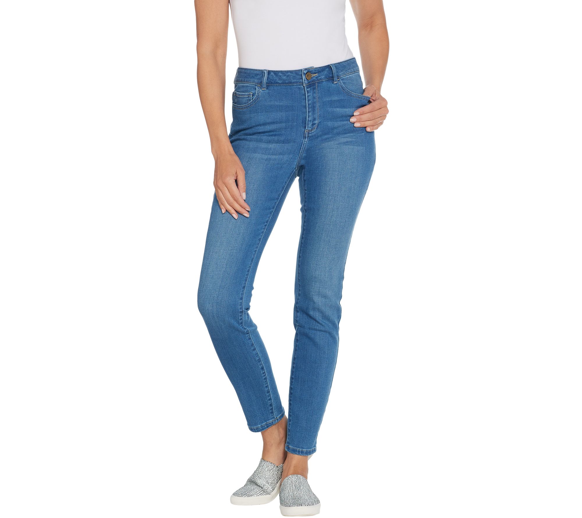 petite distressed skinny jeans