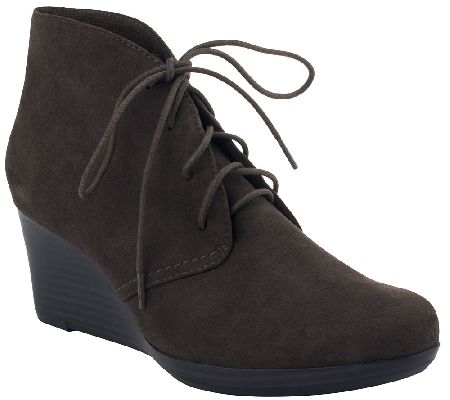 clarks wedge bootie