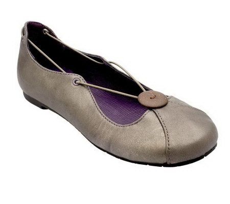 clarks ballet flats with ankle strap