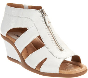 Earth Leather Zip-Up Wedges - Poppi - A289839