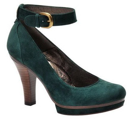 sofft platform pumps