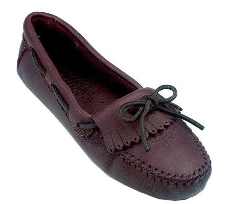 are minnetonka moccasins made of real leather
