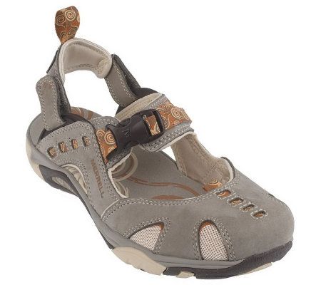 beach sandals closed toe