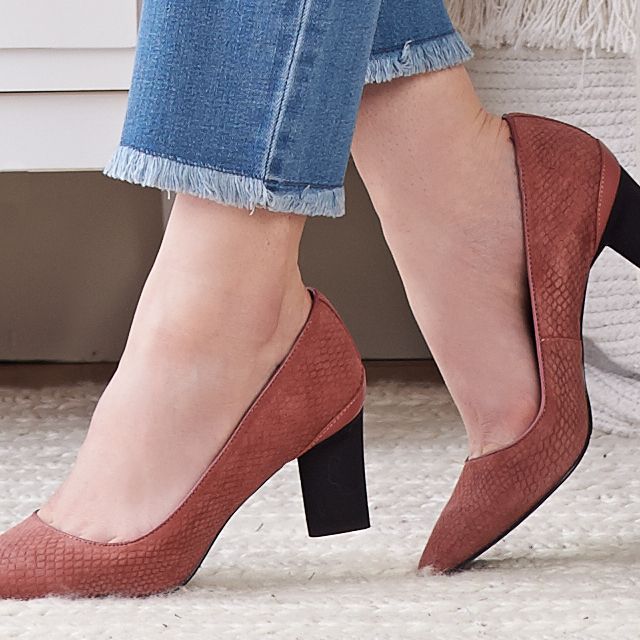 qvc shoes today's special