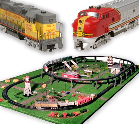 "As Is" Life- Like "City" Express" Train Set w/ Track 