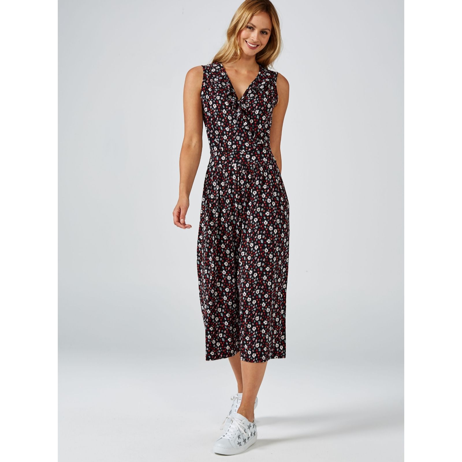 Kim & Co Kim & Co Crocus Print Brazil Knit Sleeveless Frilled Gaucho Jumpsuit - 173385