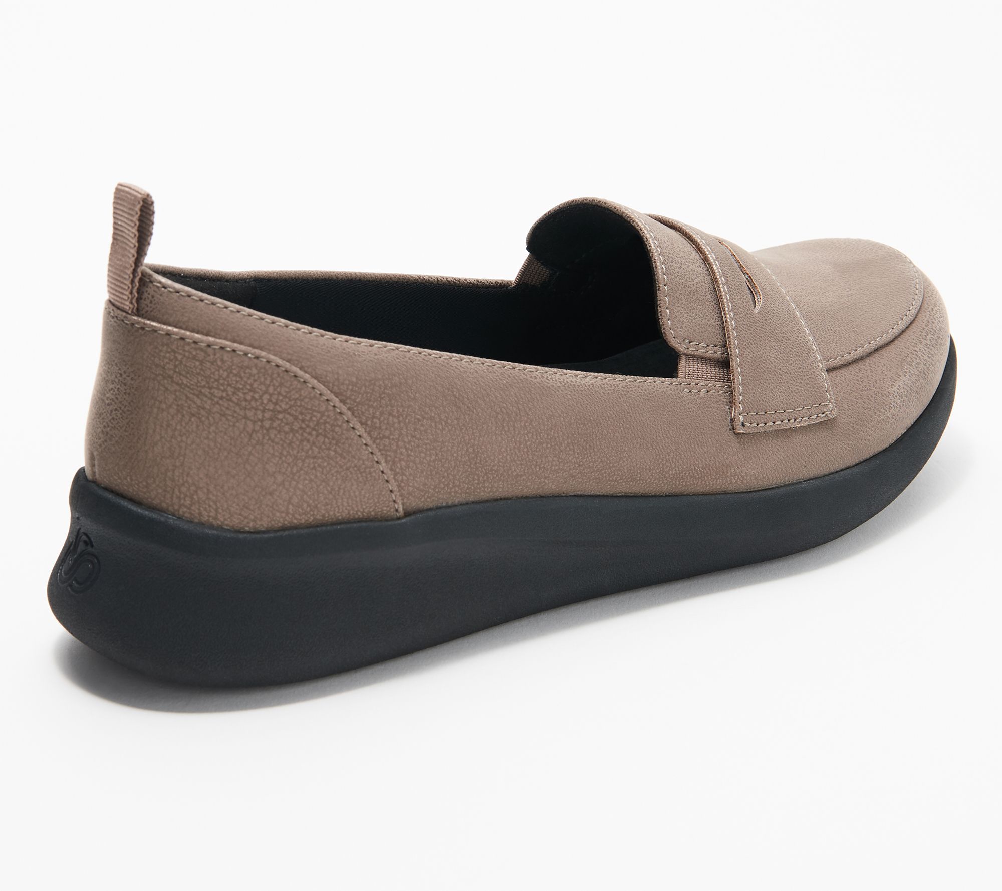 clarks cloudsteppers loafers