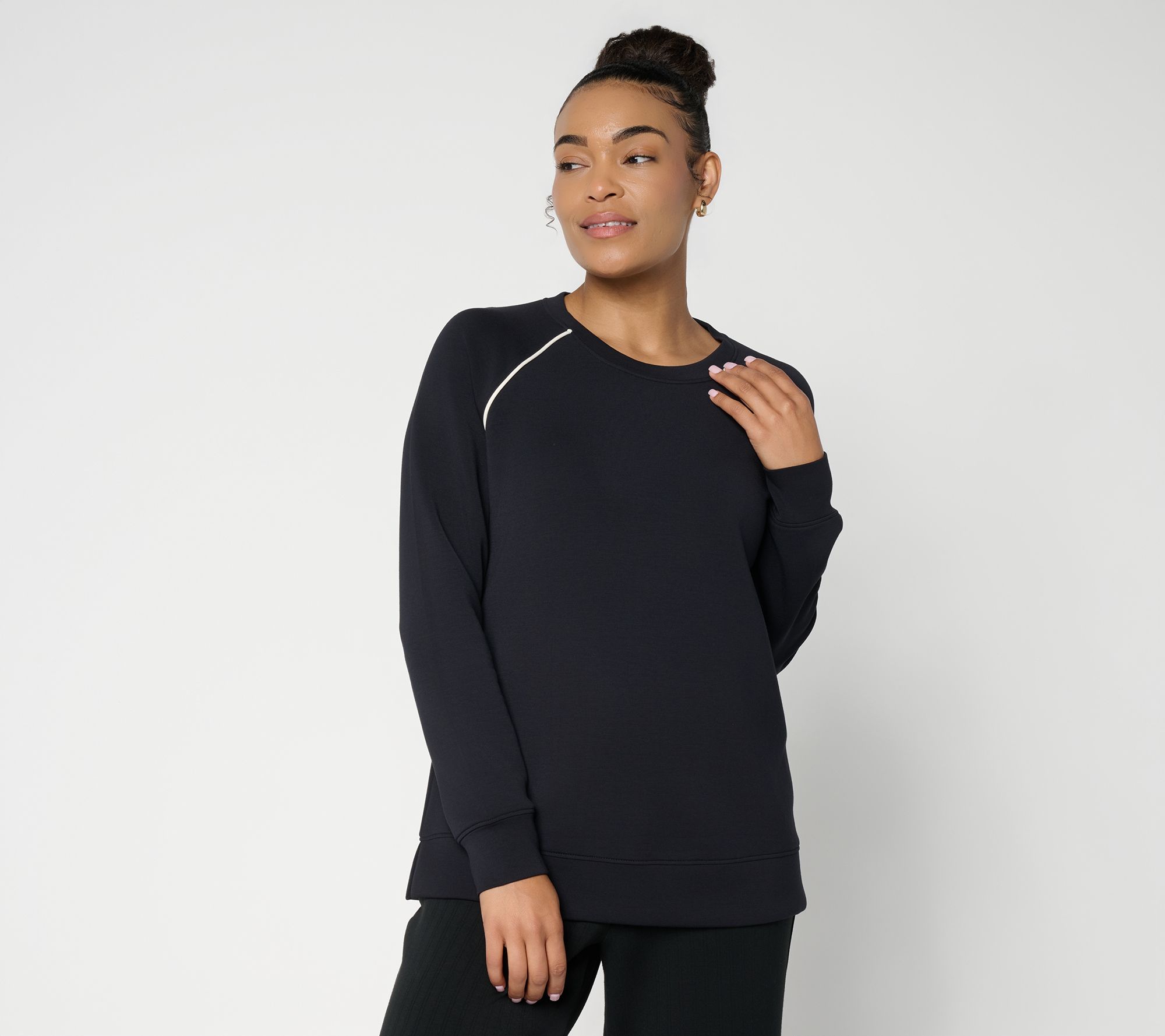 Belle by Kim Gravel ScubaLuxe Pop of Piping Crewneck Top