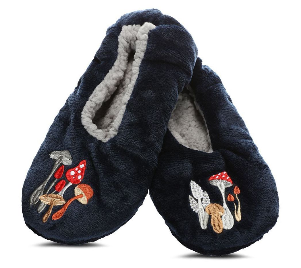 MeMoi Men's Sherpa Lined Conversational Slippers