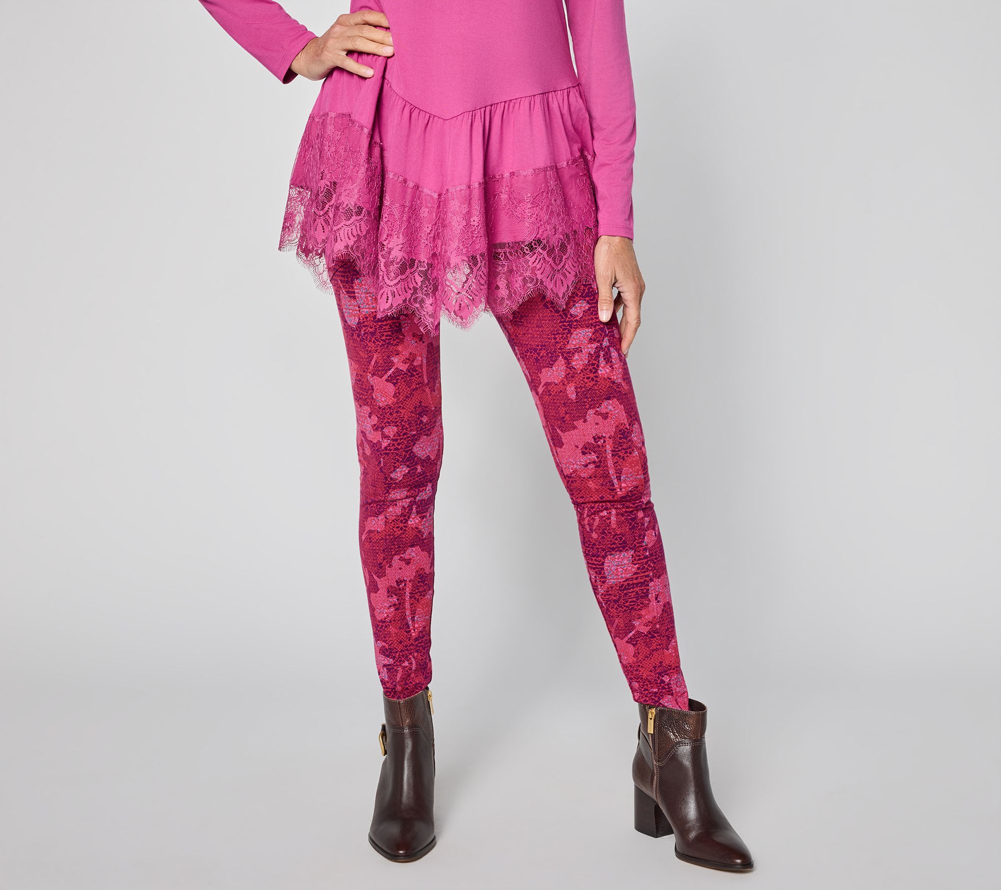 LOGO Layers by Lori Goldstein Regular Printed Leggings with Pockets