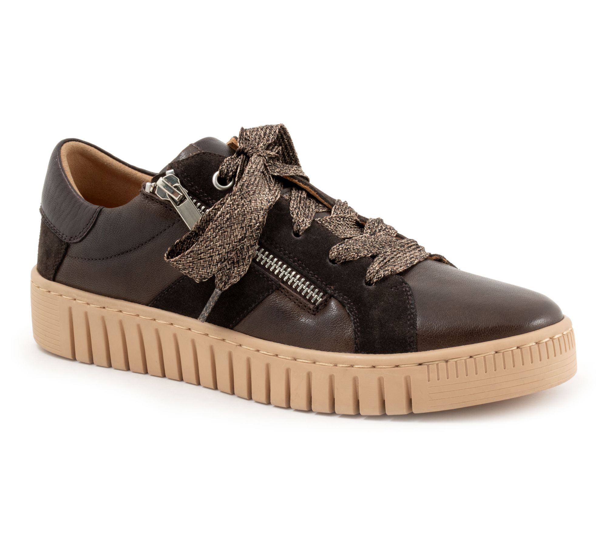 EOS Footwear Tinah Sneaker