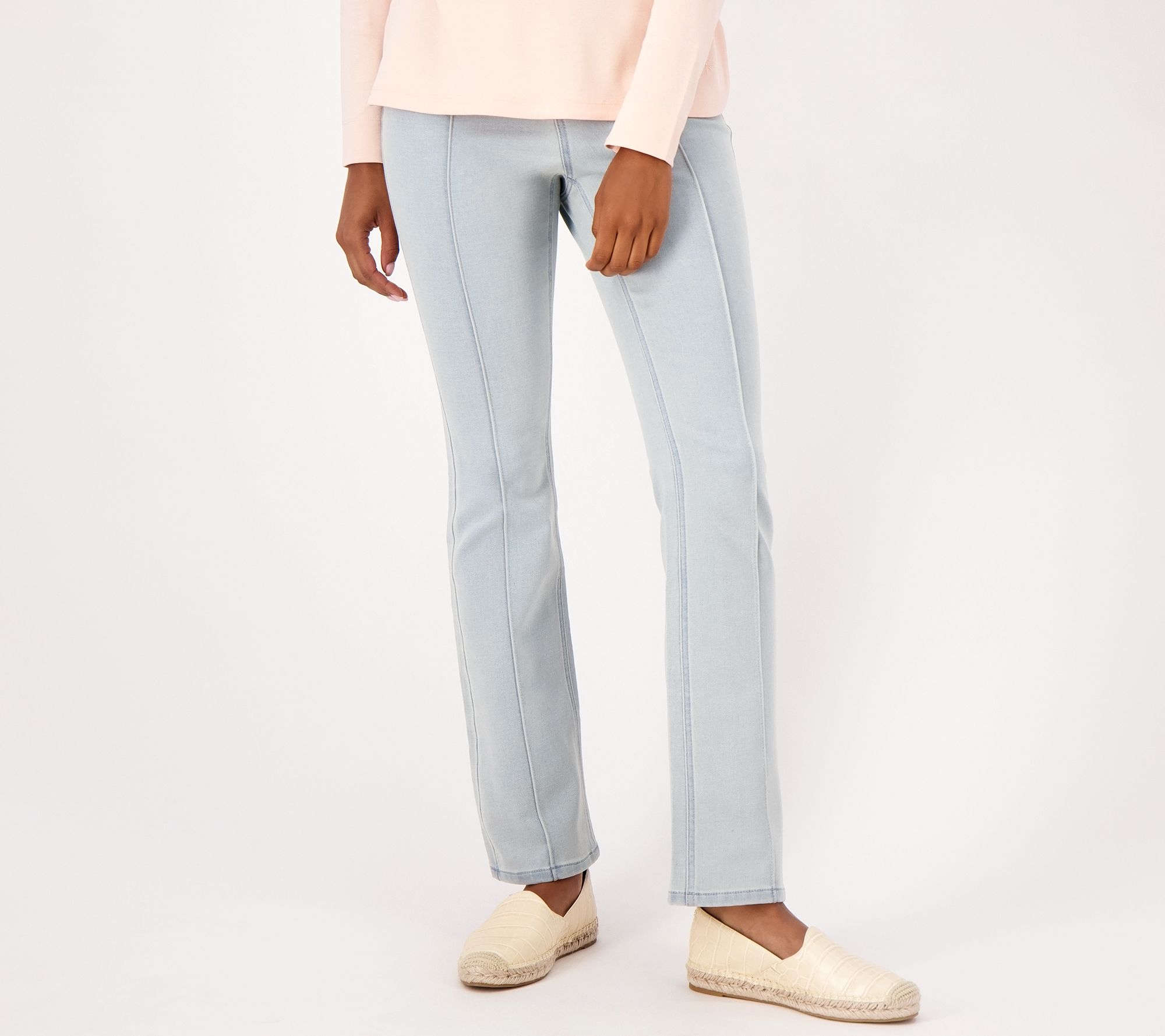 "As Is" Isaac Mizrahi Live Divine Denim Regular Pull On Bootcut Jeans