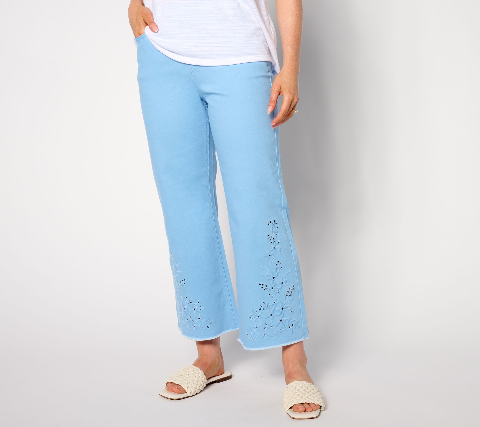 Isaac Mizrahi Live! Petite True Denim Crop Wide Leg Jeans with Eyelet