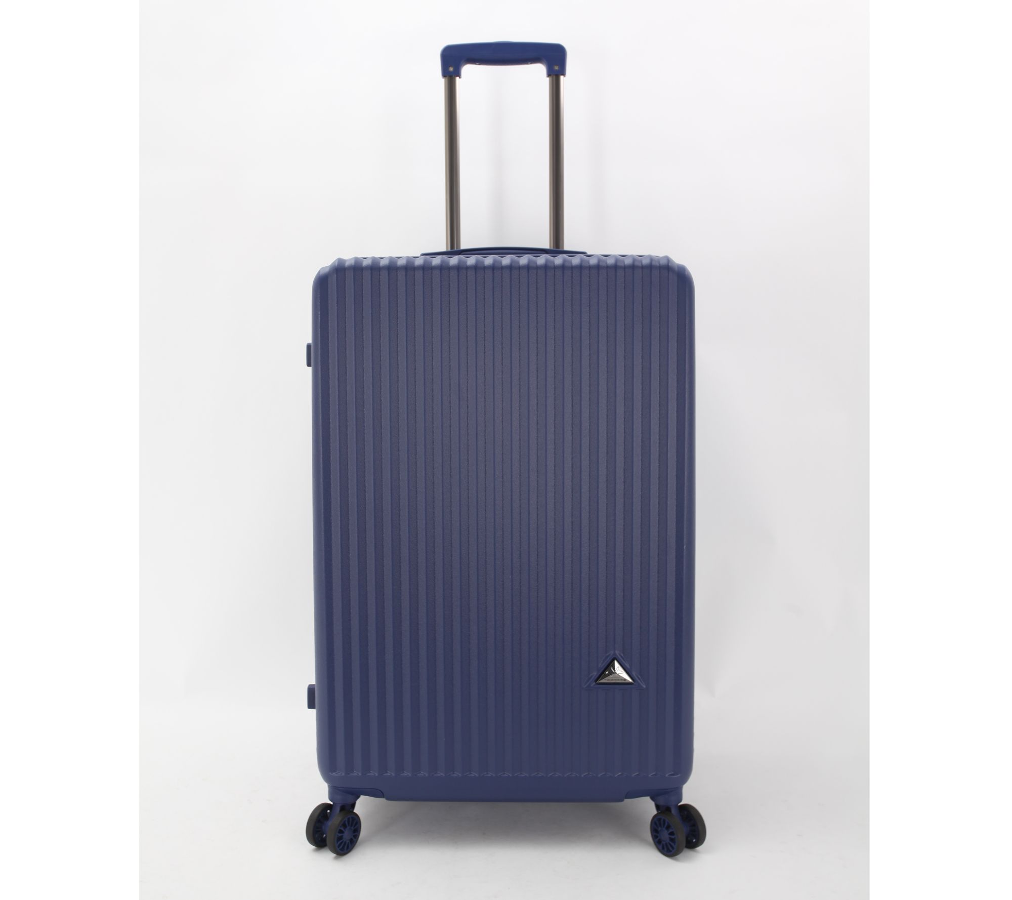Triforce Amalfi 29" Spinner Suitcase with ClearLuggage Cover