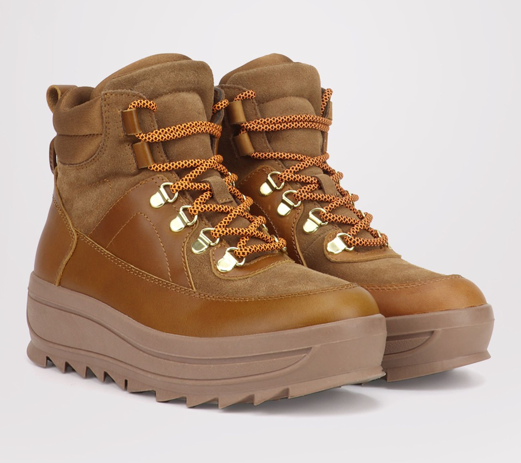 Pajar Canada Galpina Women's Front Lace Platform Leather Boots