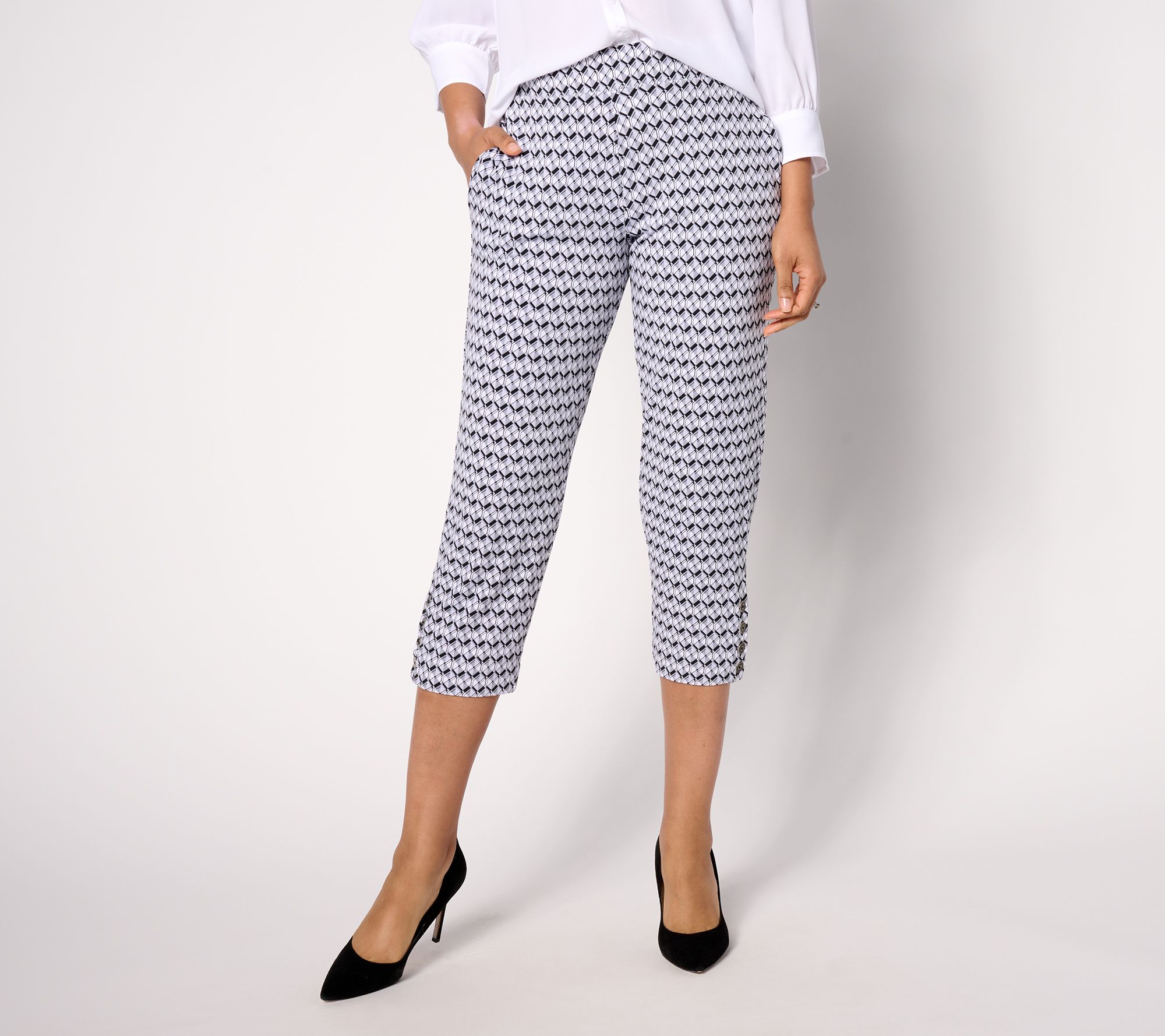 Susan Graver Petite Printed Liquid Knit Ava Slim Leg Crop Pants