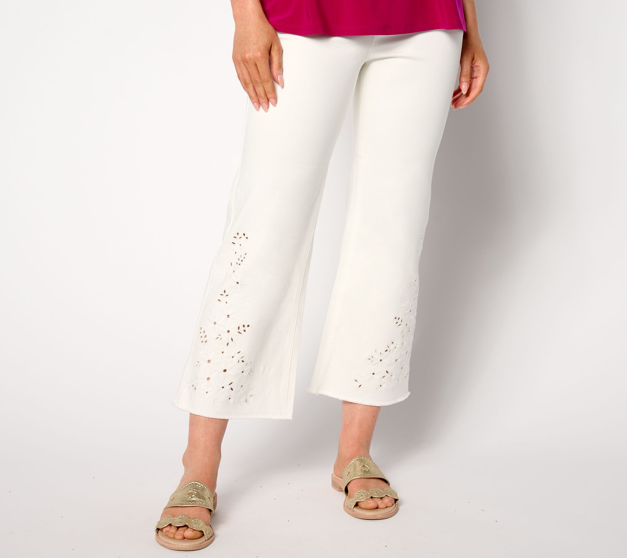 Isaac Mizrahi Live! Tall True Denim Wide Leg Crop Jeans with Eyelet