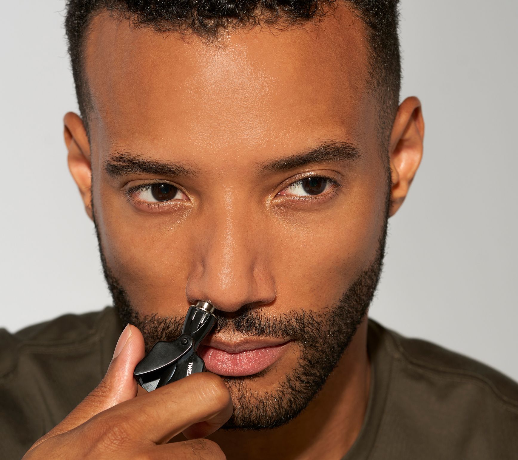 Tweezerman Nose Hair Trimmer w/ Cleaning Brush