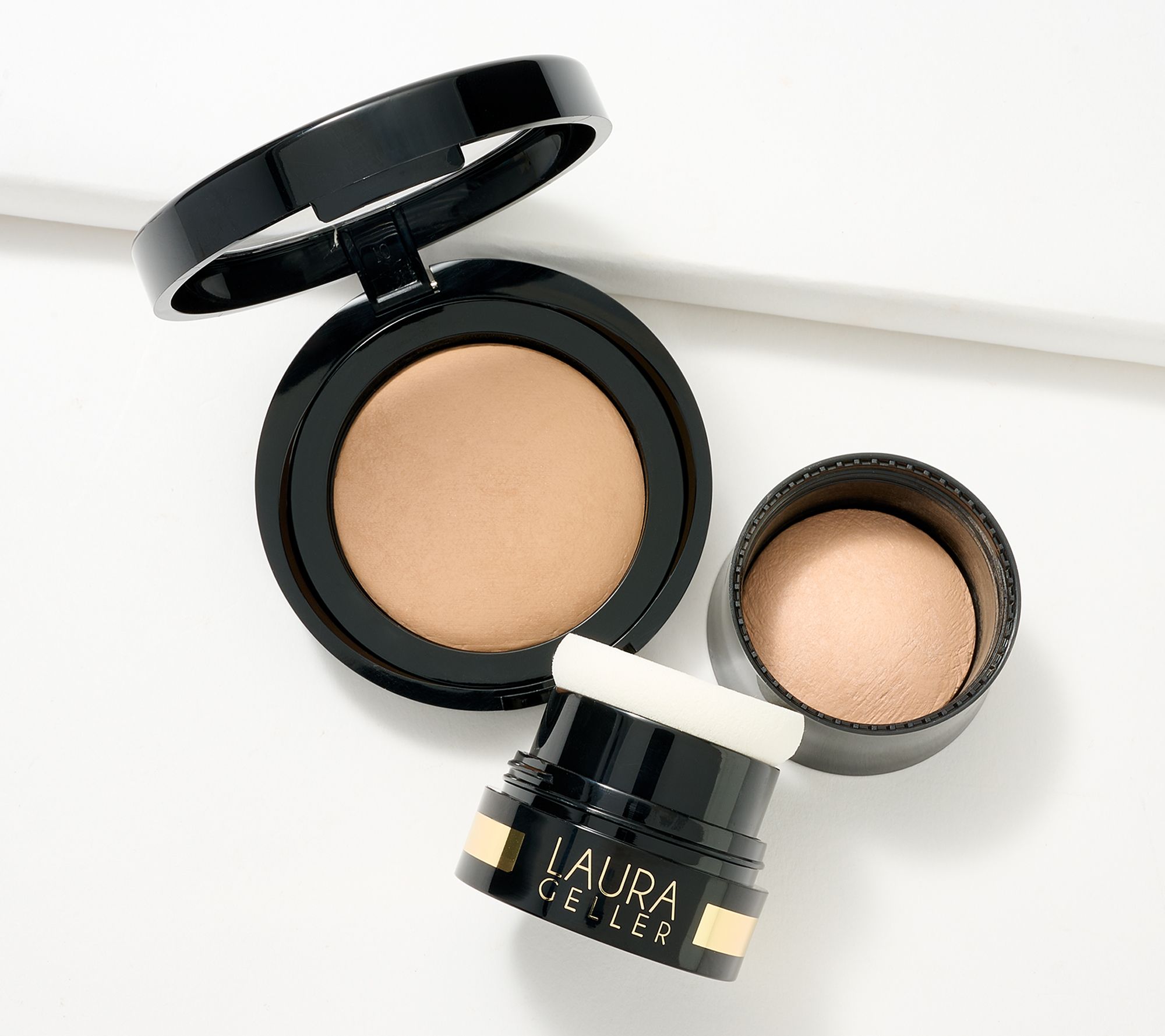 Laura Geller Baked to Go Blurring and Setting Powder Set