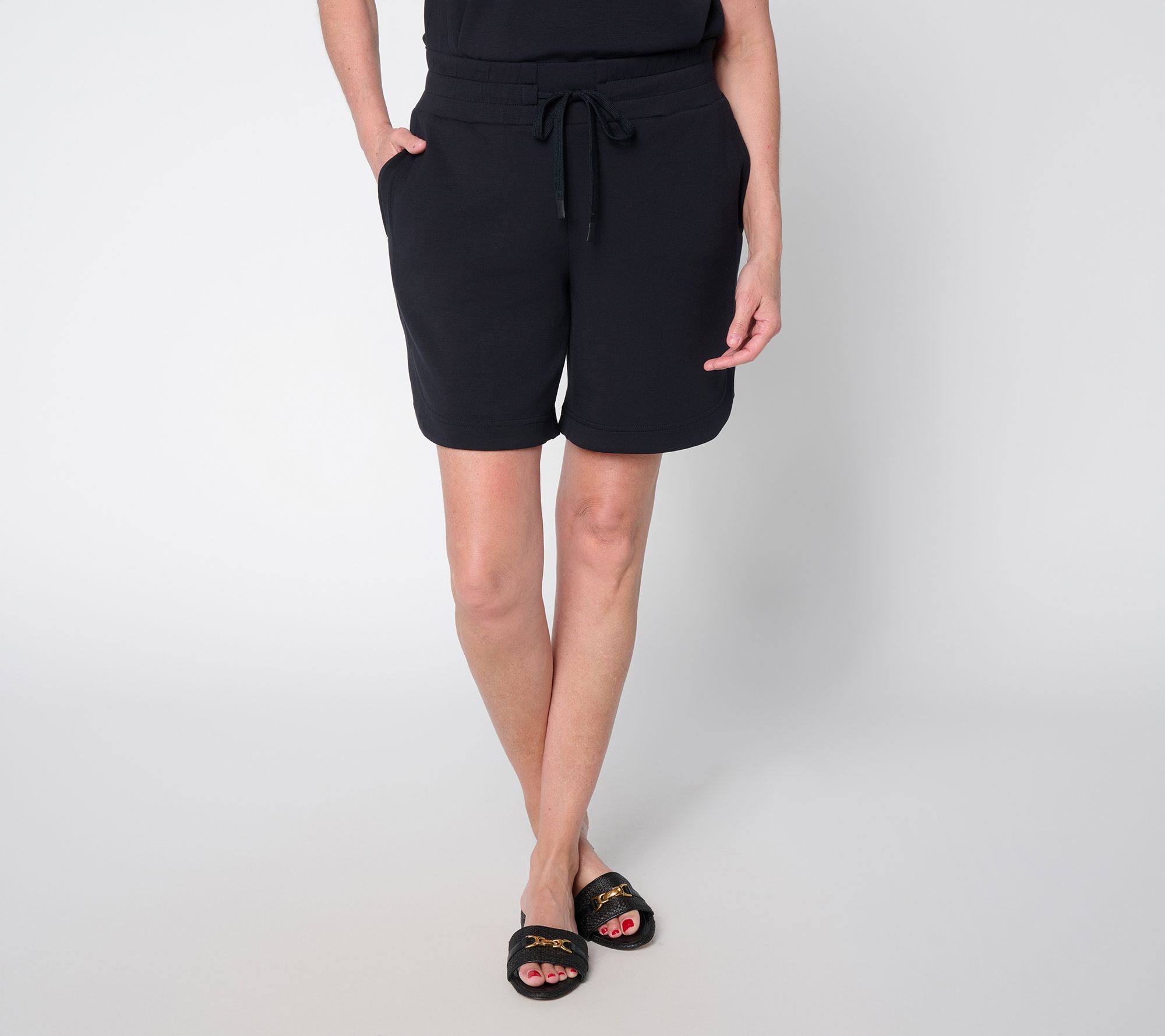 Belle by Kim Gravel Regular ScubaLuxe Half Dolphin Hem 7" Short