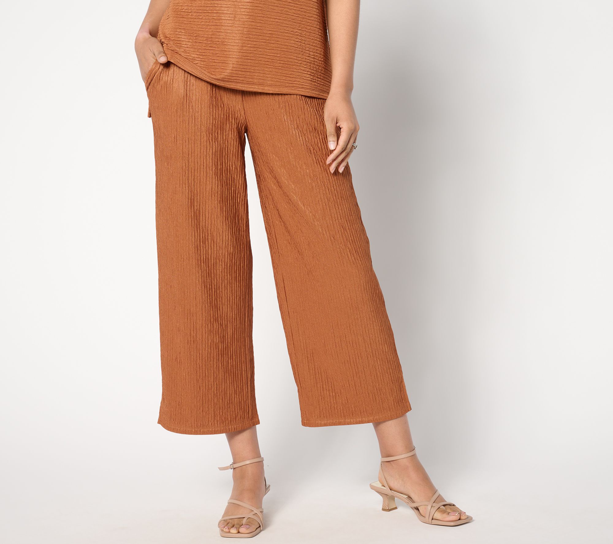 Joan Rivers Regular Crinkle Knit Pull-On Crop Pants