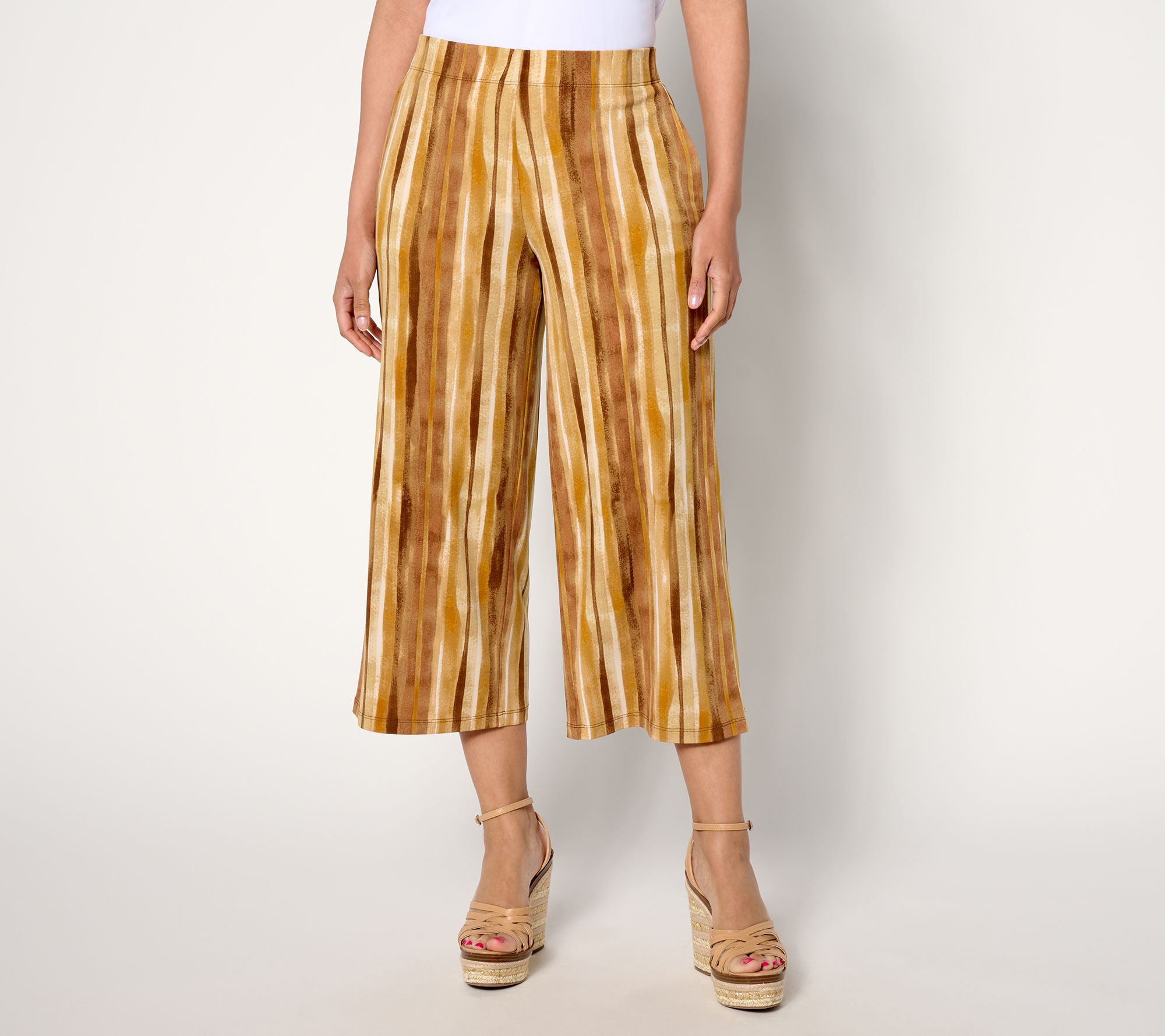 Susan Graver Petite Printed Liquid Knit Wide Leg Crop Pants