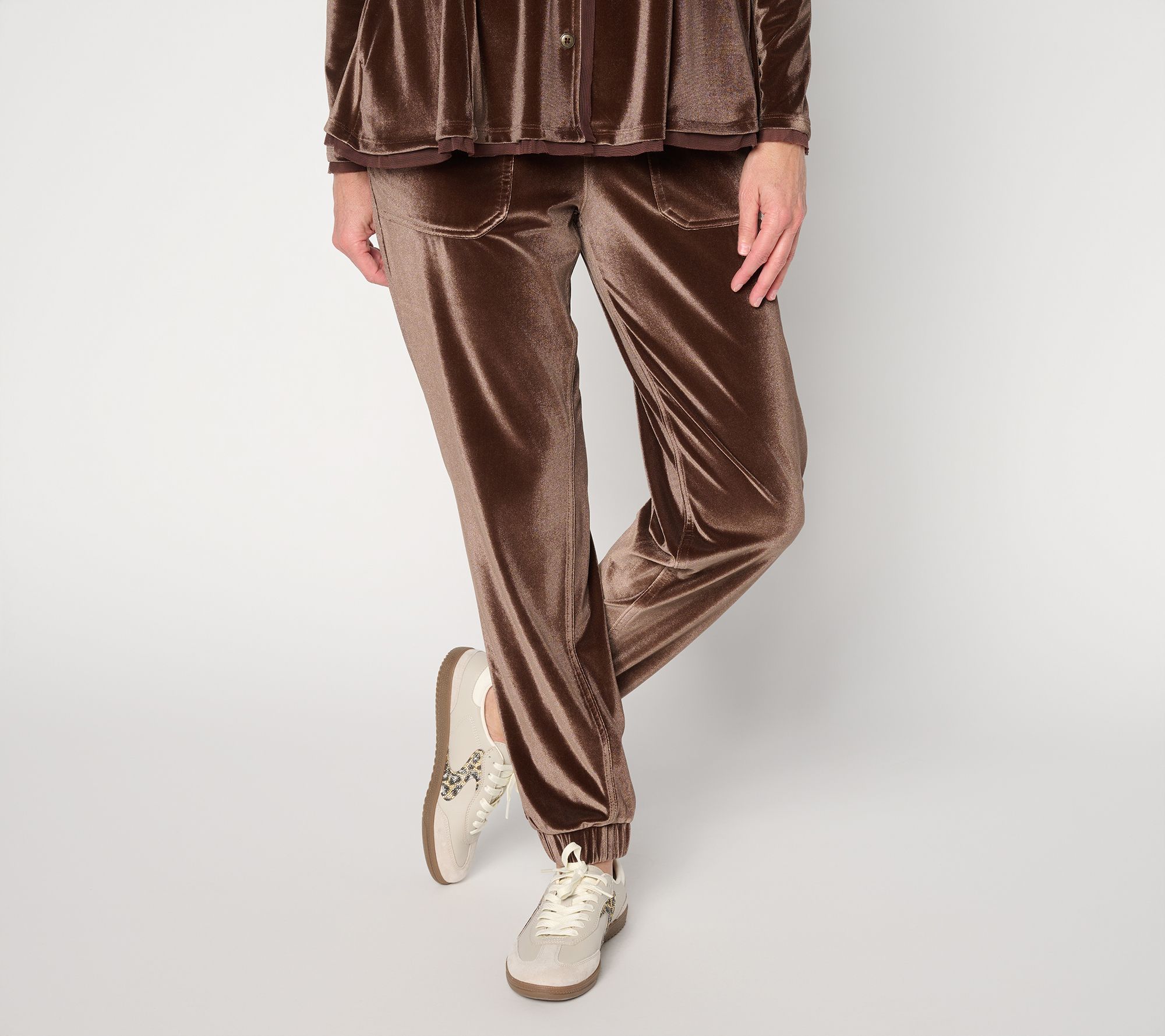 "As Is" LOGO by Lori Goldstein Petite Knit Velvet Joggers