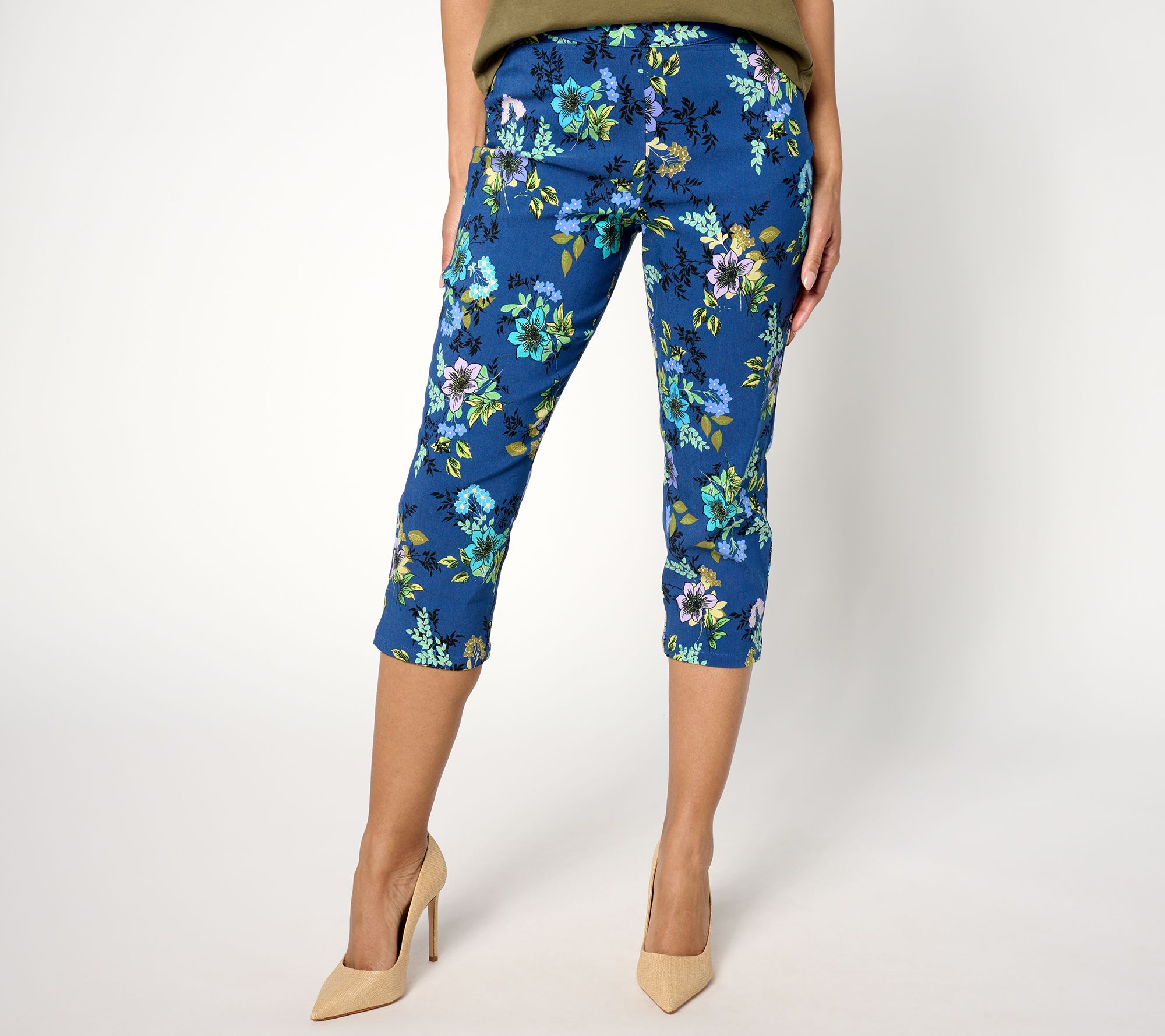 Susan Graver Petite Printed Uptown Stretch Slim Leg Capri Pants
