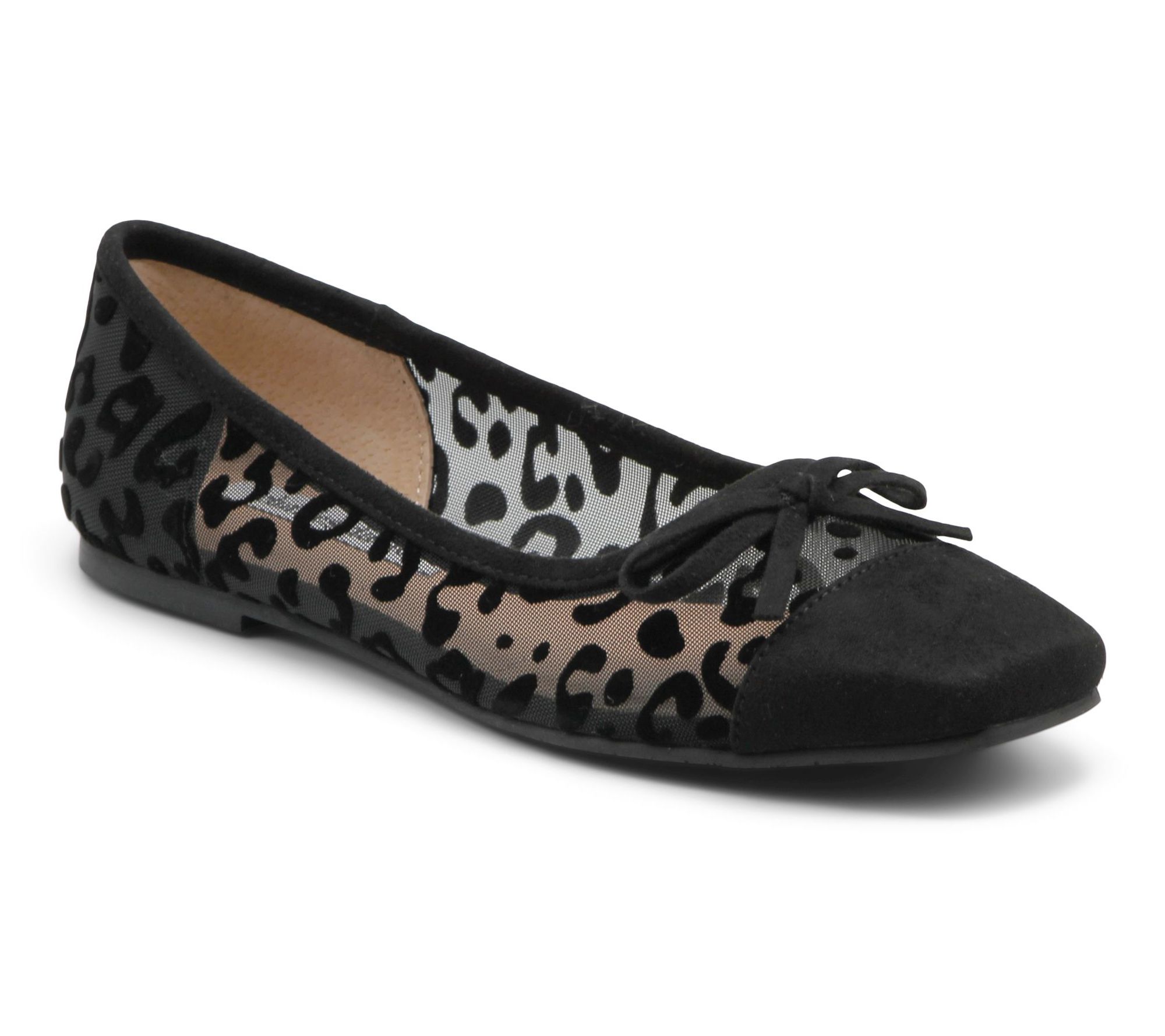 Charles David Simply Dress Flat