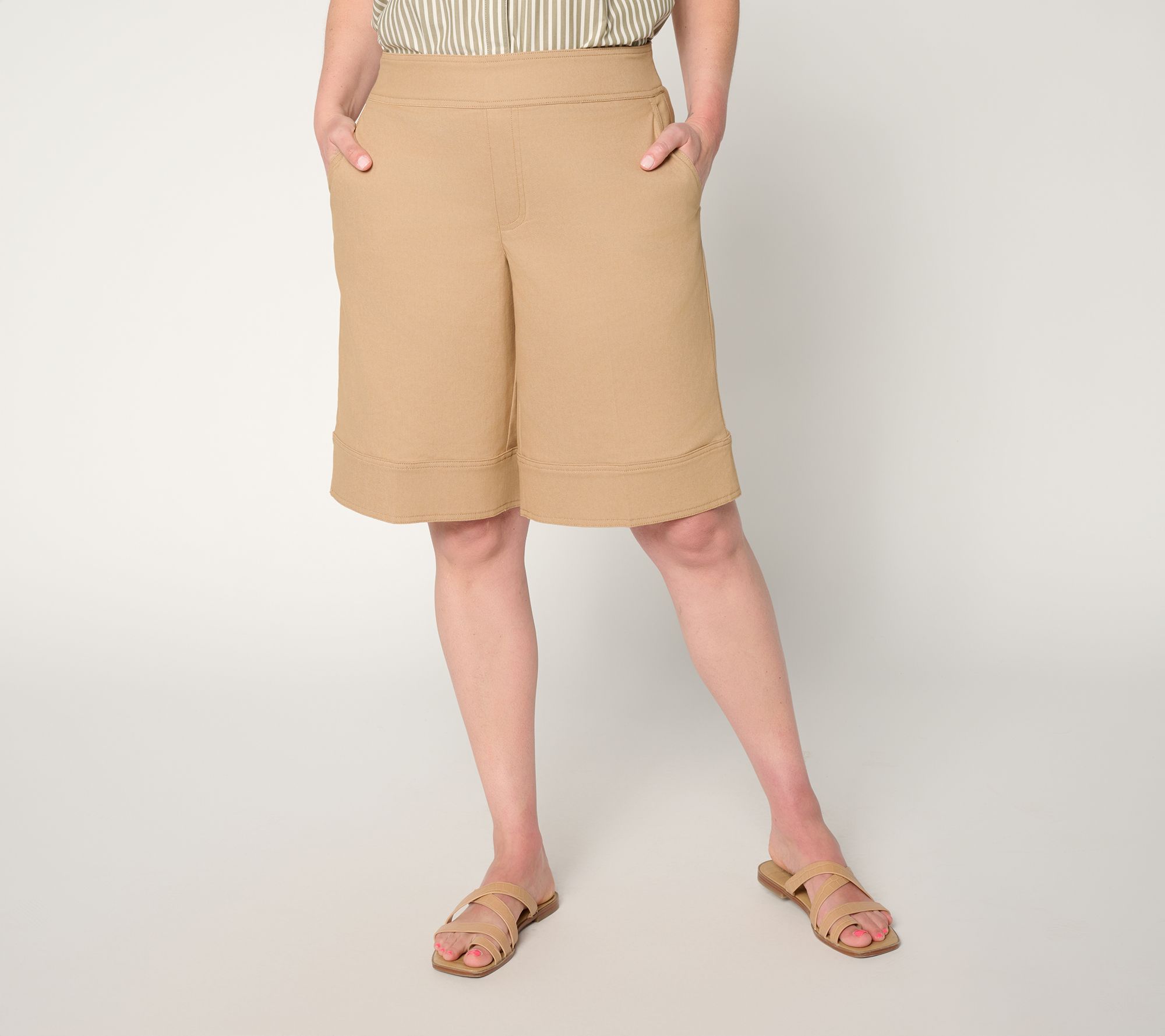 Martha Stewart Signature Petite Stretch Twill Pull-On Long Short
