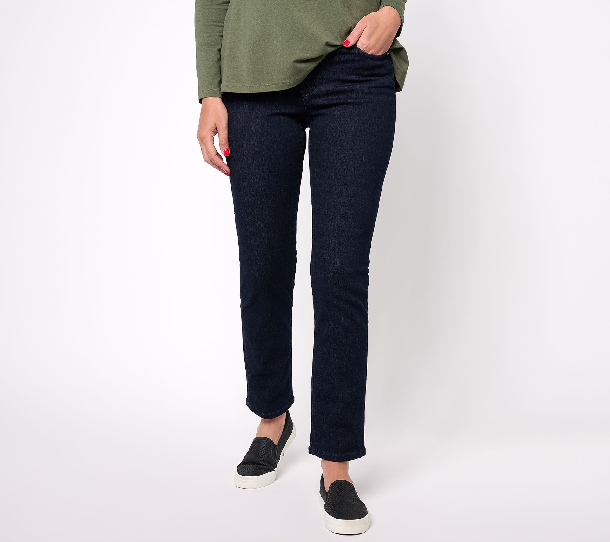 "As Is" Denim & Co. Easy Stretch Petite Relaxed Strght Leg Jean
