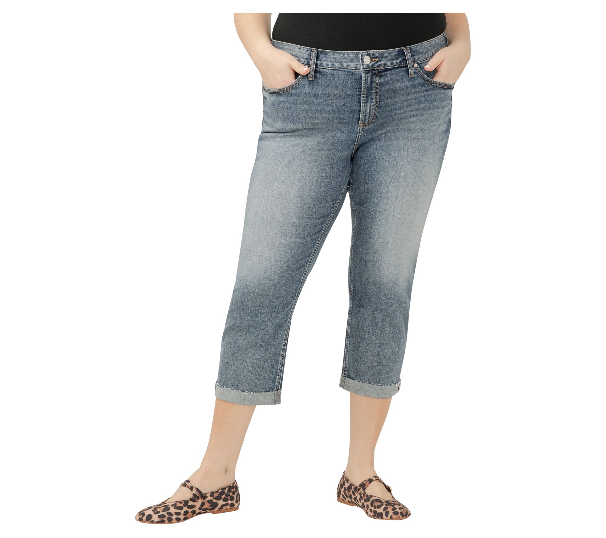 Silver Jeans Co. Plus Elyse Mid Rise Capri _SIA369