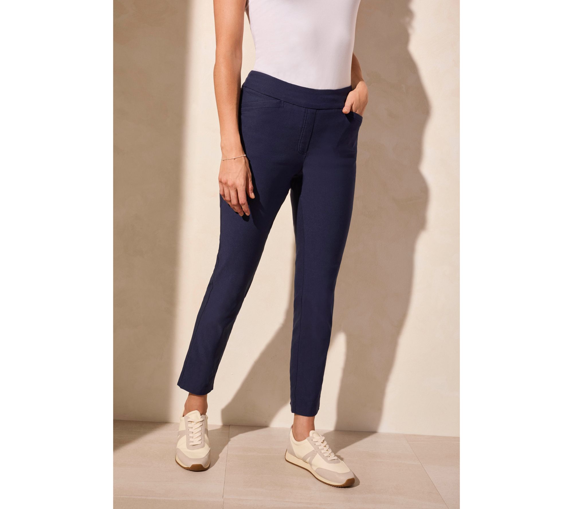 Tribal Flatten It Pull-On Ankle Pant With BackSeam