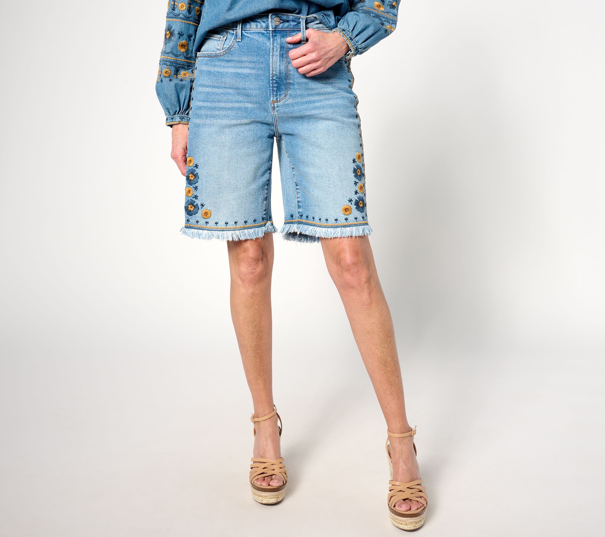 "As Is" Driftwood Jeans Bermuda 9" Embroidered Short- Golden
