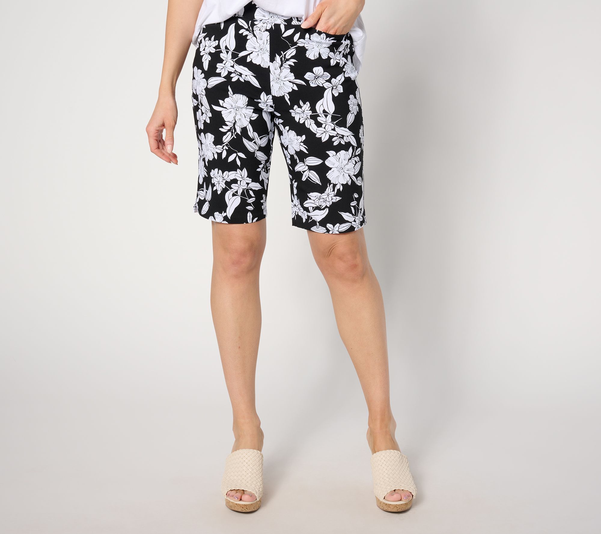 Susan Graver Petite Printed Uptown Stretch Bermuda Shorts