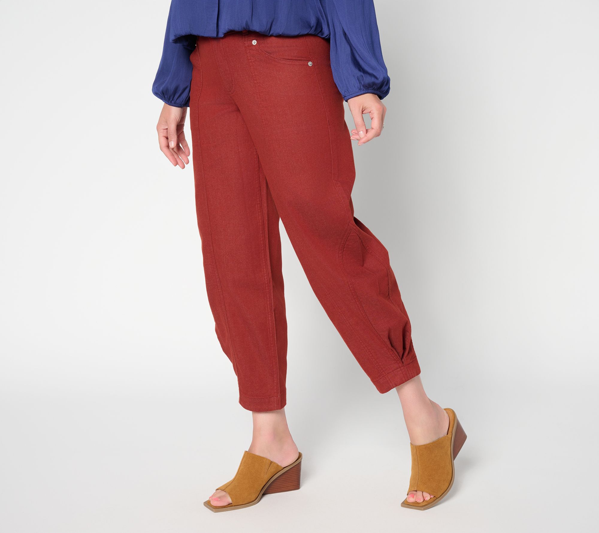 LOGO by Lori Goldstein Petite Color Seam Barrel Leg Jean