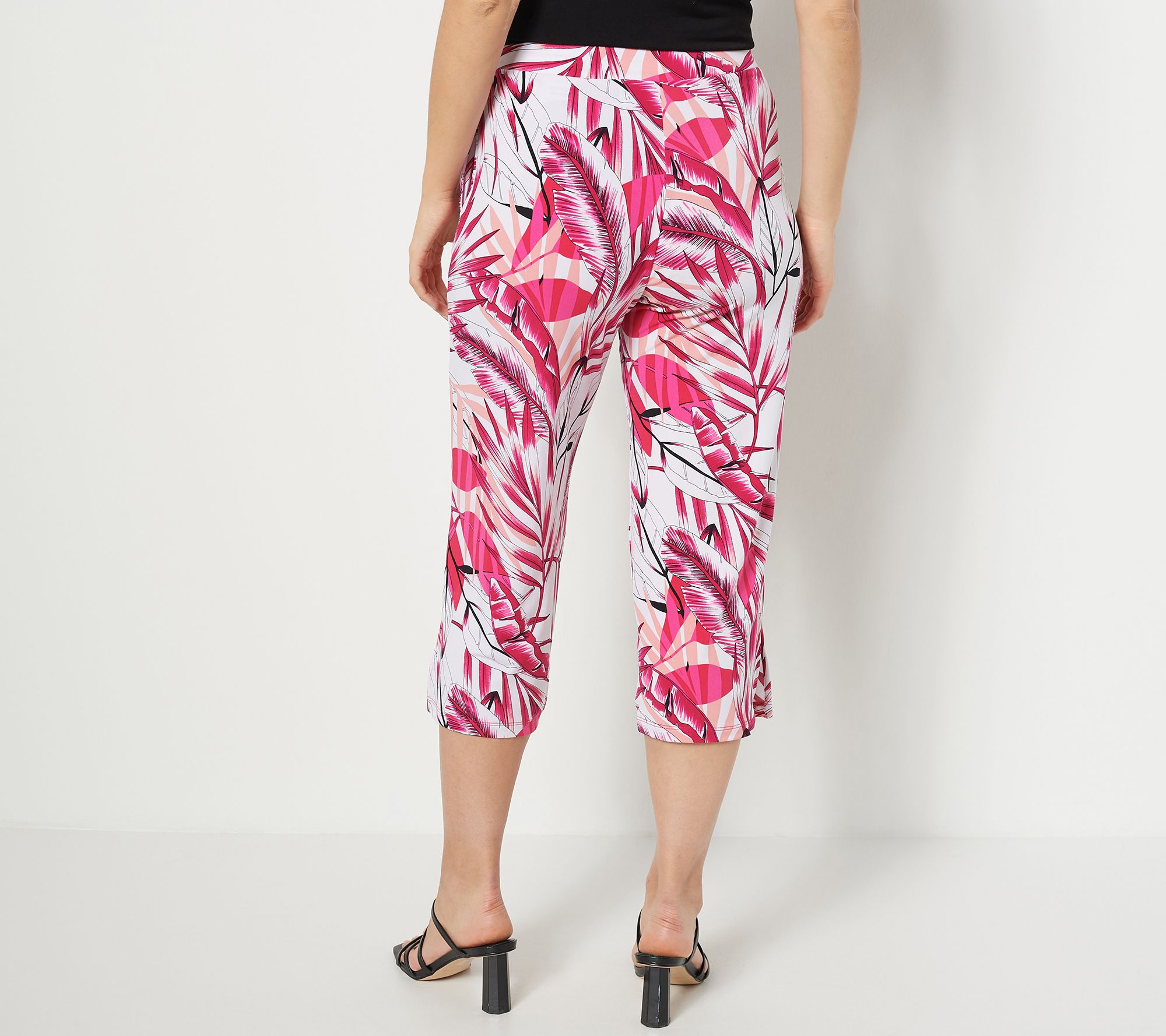 As Is Susan Graver Passport Petite Printed Liquid Knit Capri Pants