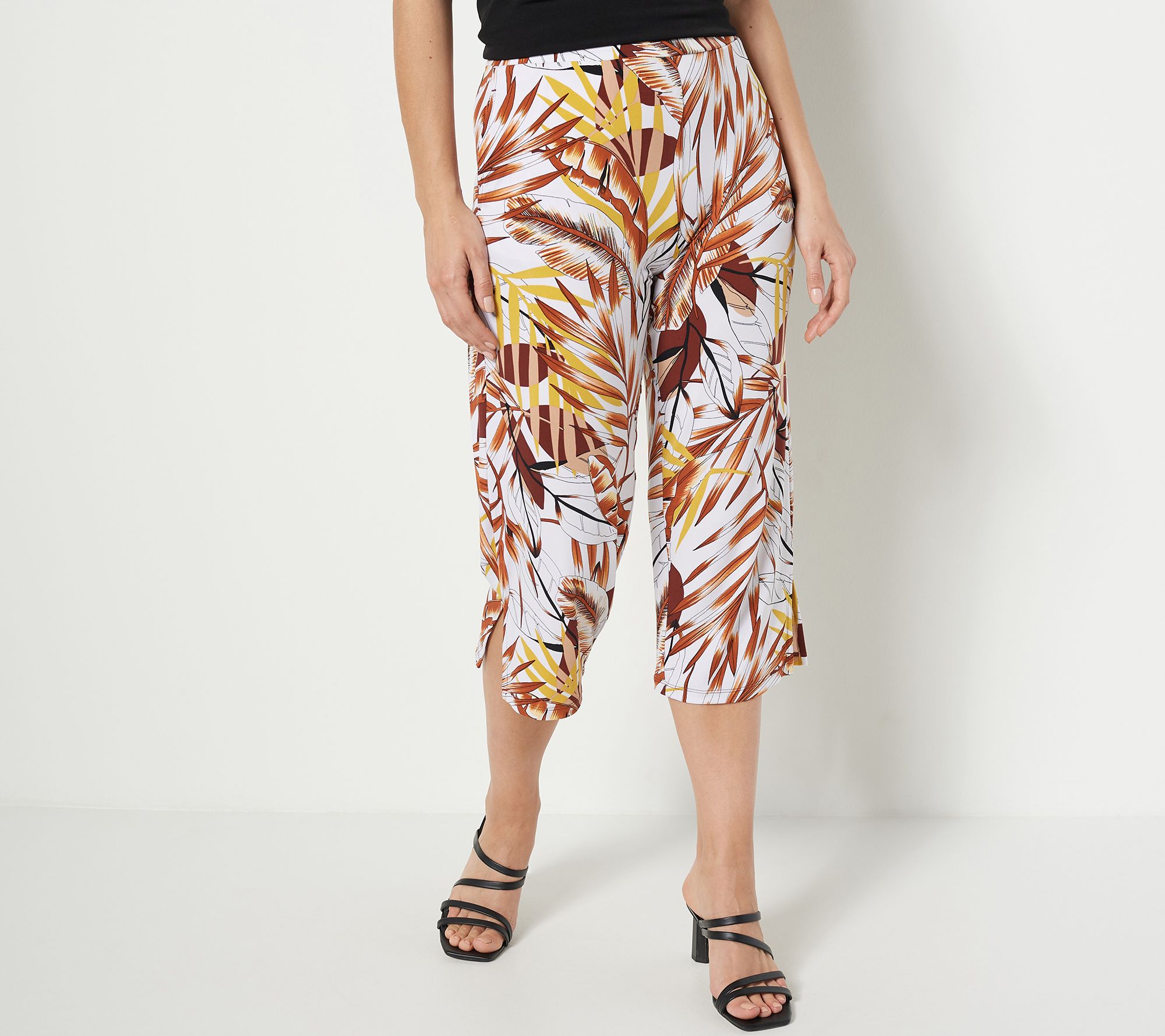 "As Is" Susan Graver Passport Petite Printed Liquid Knit Capri Pants