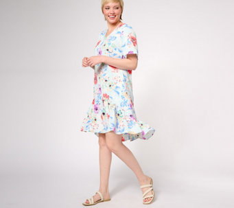 Tolani Collection V-Neck Printed Dress w/ Ruffle Flounce