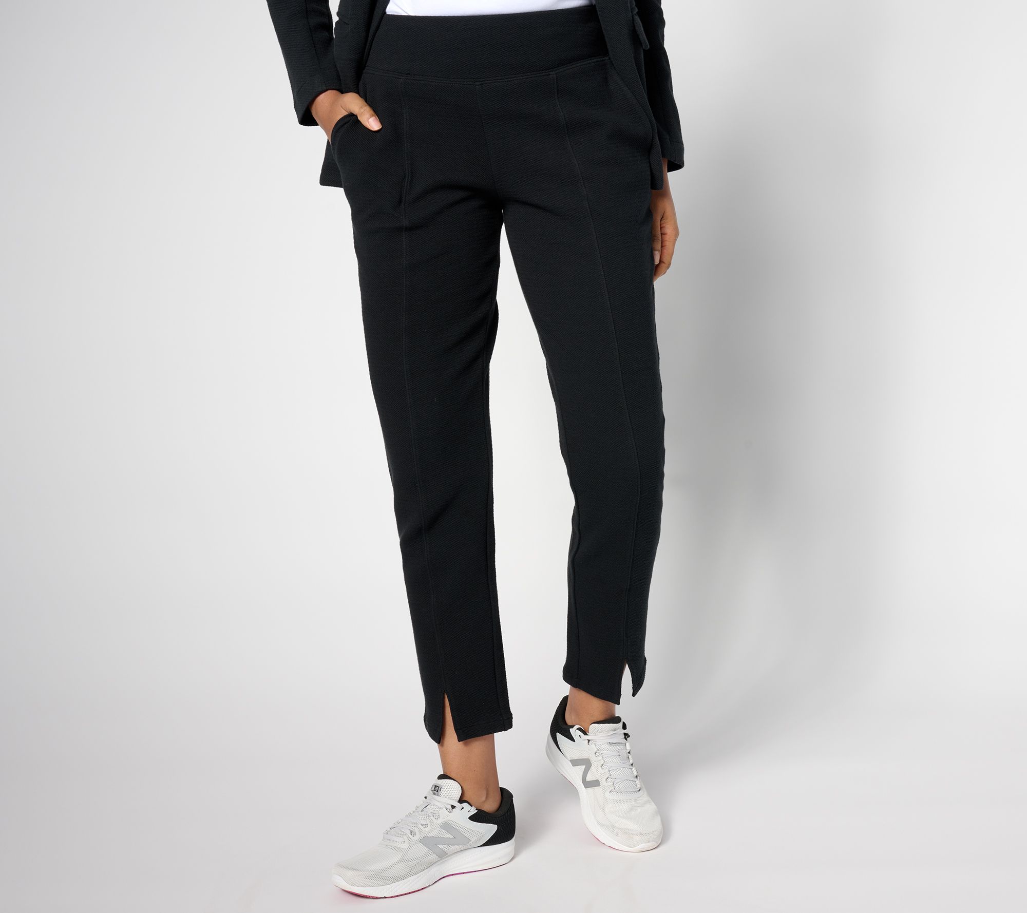 zuda Stretch Woven Pant with Ruching Detail 