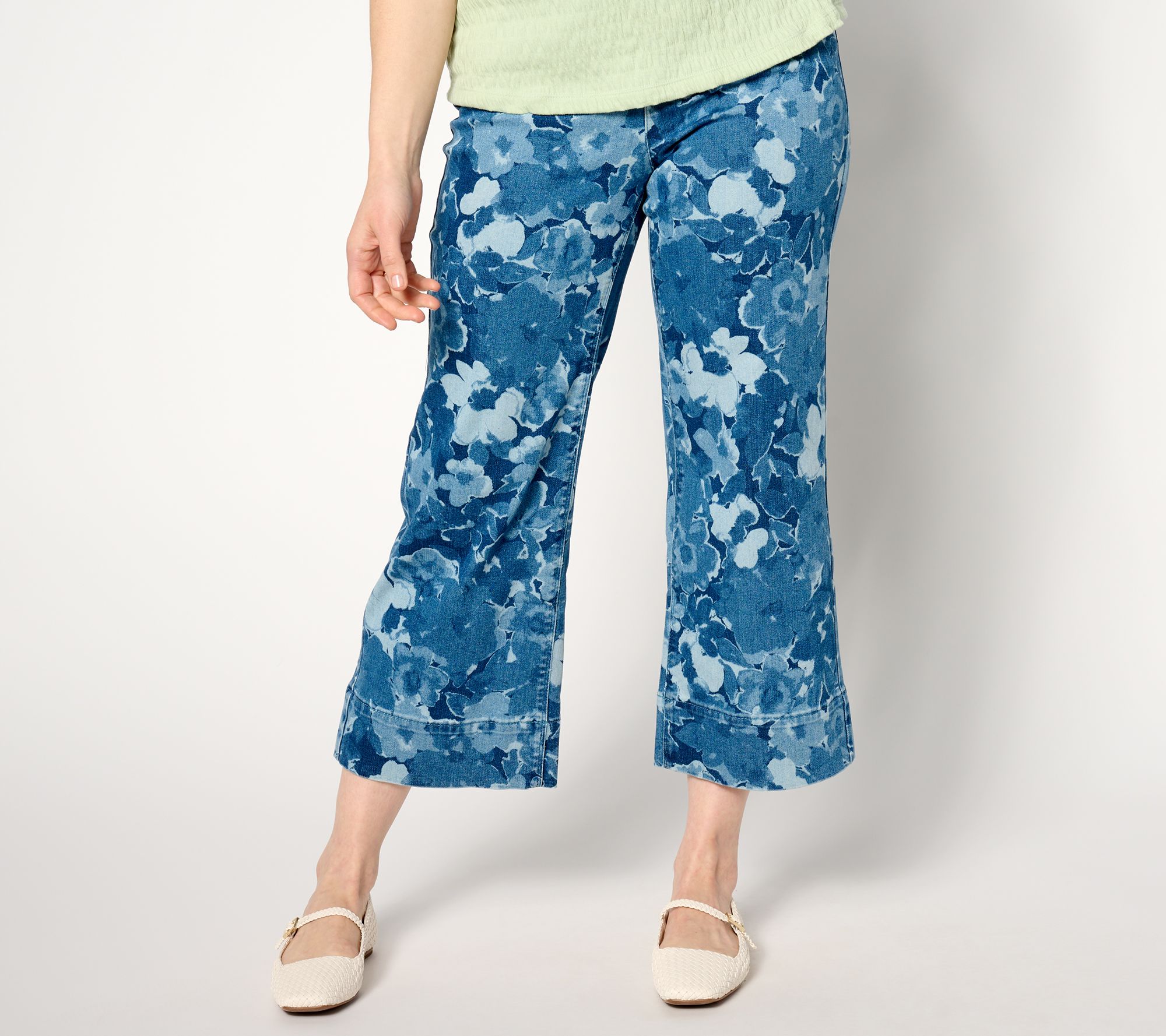 Isaac Mizrahi Live! Petite True Denim Printed Crop Wide Leg Jeans