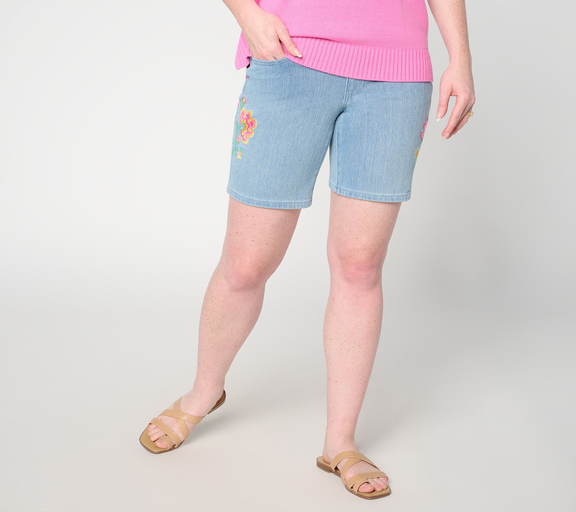 Belle by Kim Gravel Flexibelle Floral Pop 8" 5-Pkt Shorts