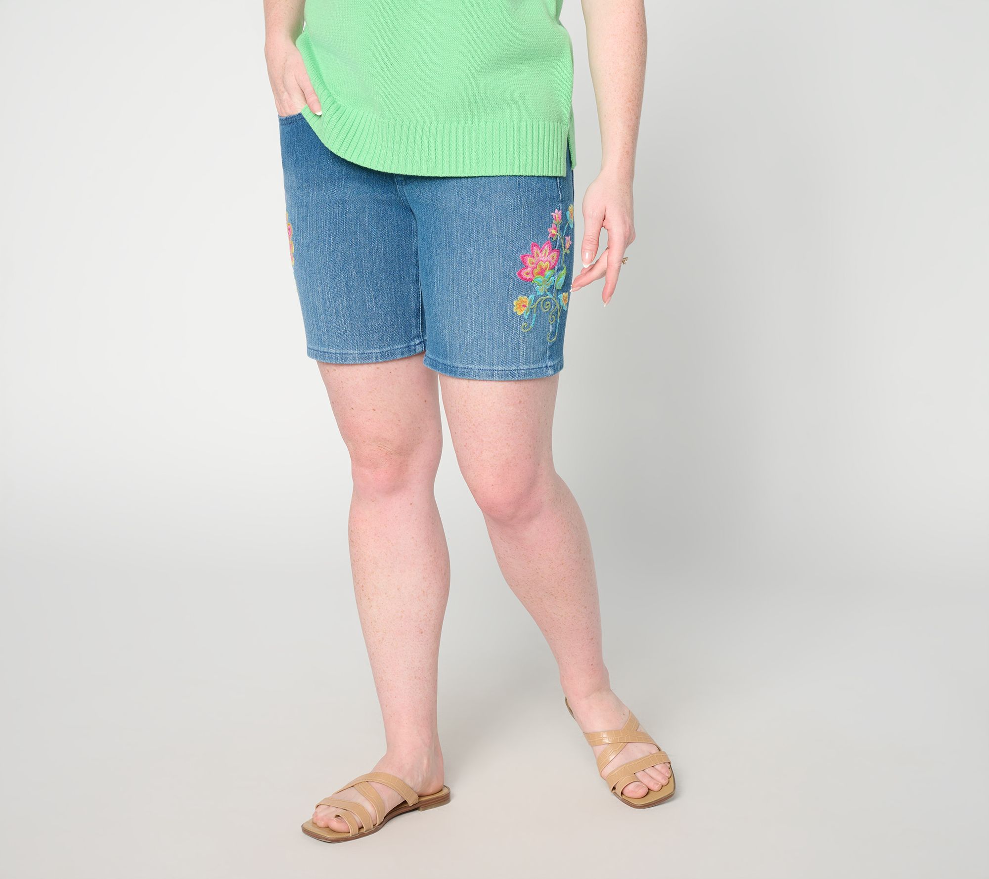 Belle by Kim Gravel Flexibelle Floral Pop 8" 5-Pkt Shorts