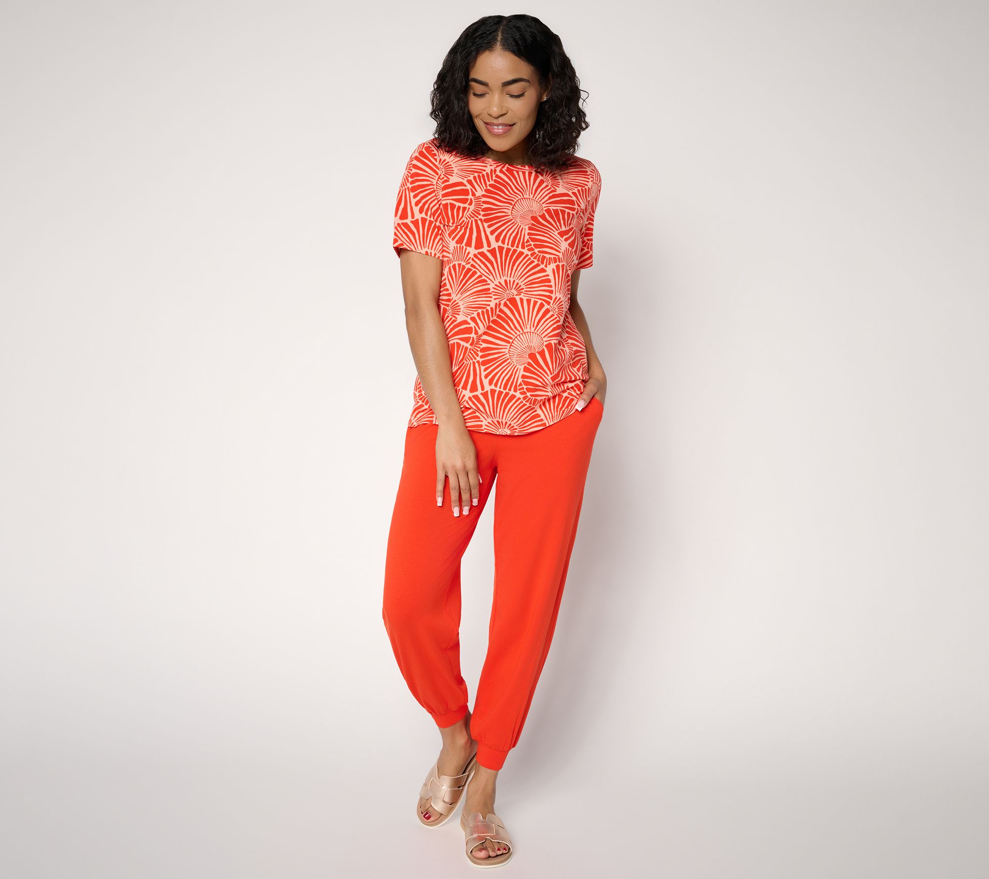 "As Is" AnyBody Petite Cozy Knit Printed Tee & Jogger Set
