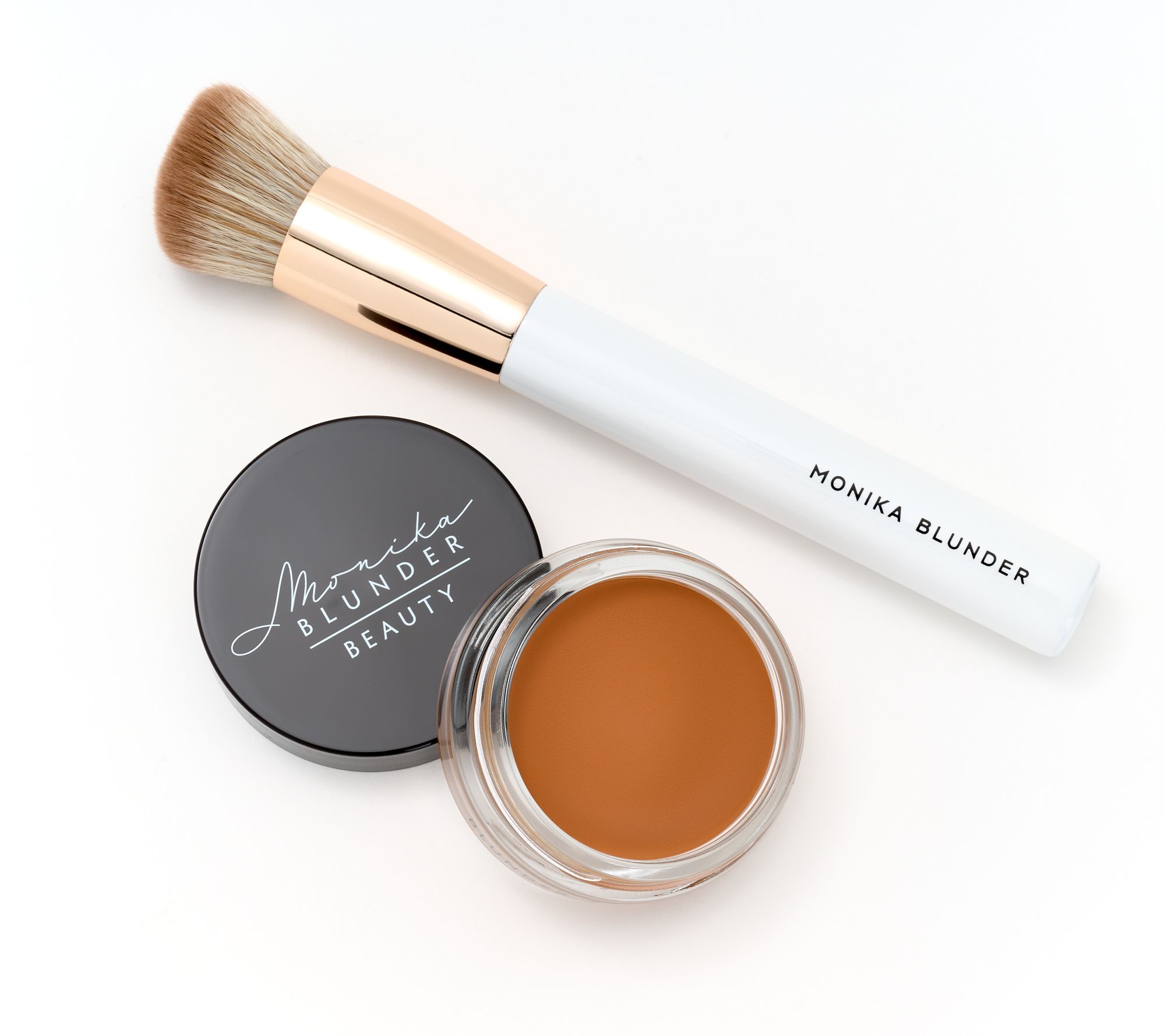Monika Blunder Blunder Cover Foundation with Brush