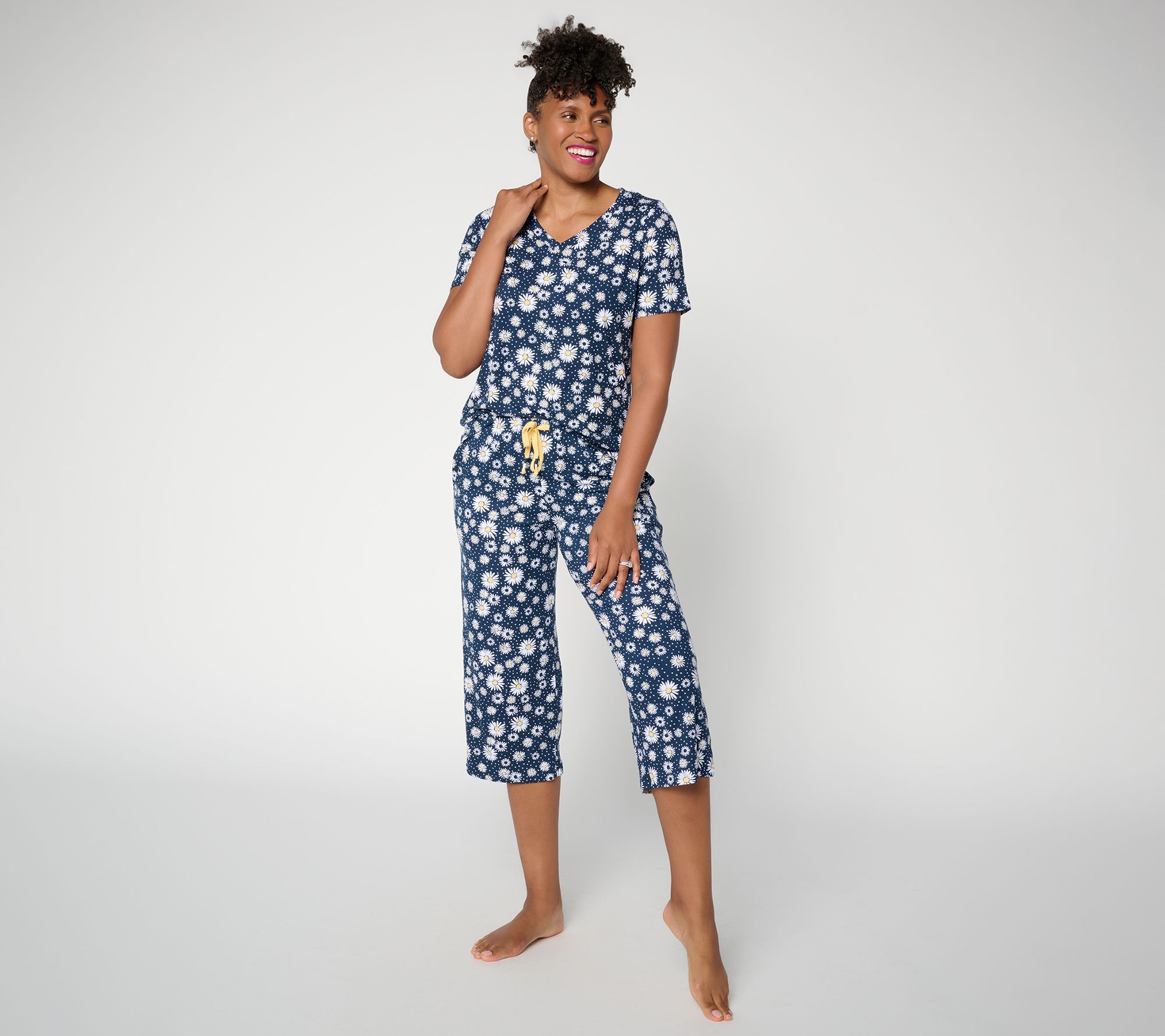 Cuddl Duds Cool & Airy V-Neck Tee & Capri Pant Pajama Set