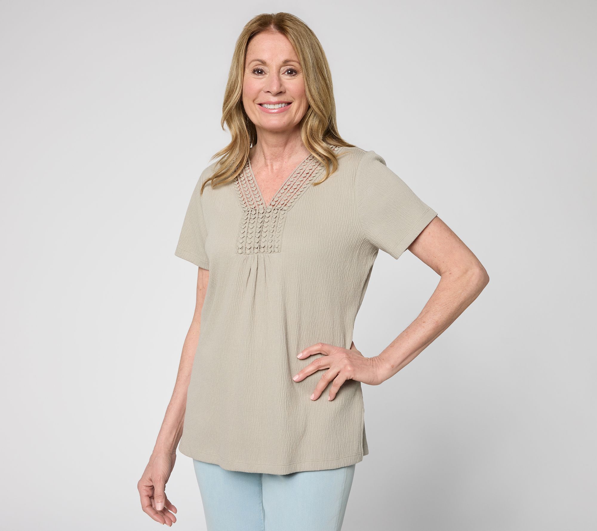 Belle by Kim Gravel Packabelle Slay the Vacay Dot Trim Top