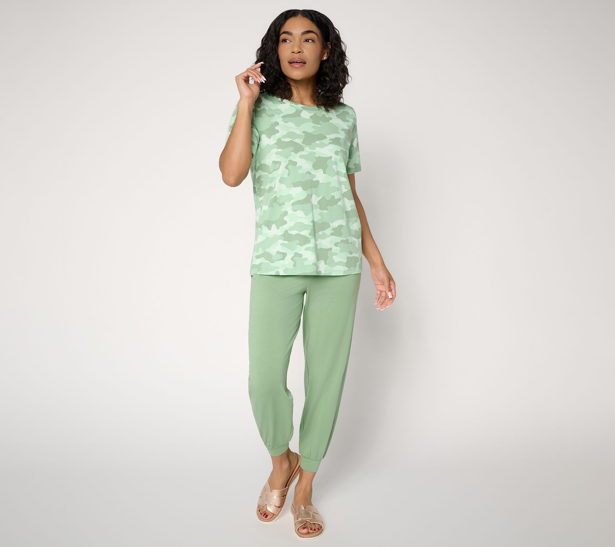 "As Is" AnyBody Tall Cozy Knit Printed Tee & Jogger Set