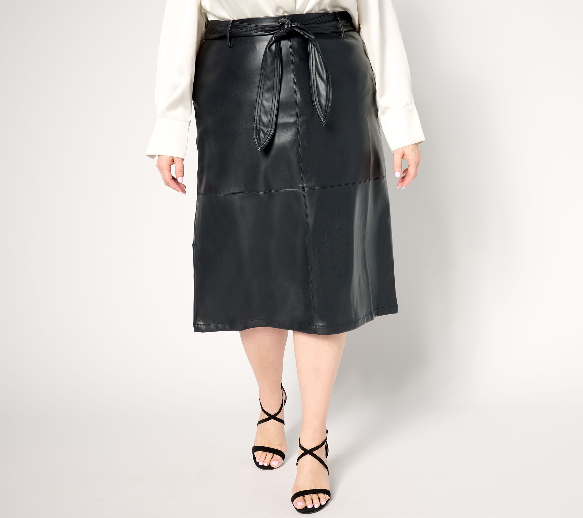 "As Is" BEAUTIFUL by Lawrence Zarian Petite Faux Leather Skirt