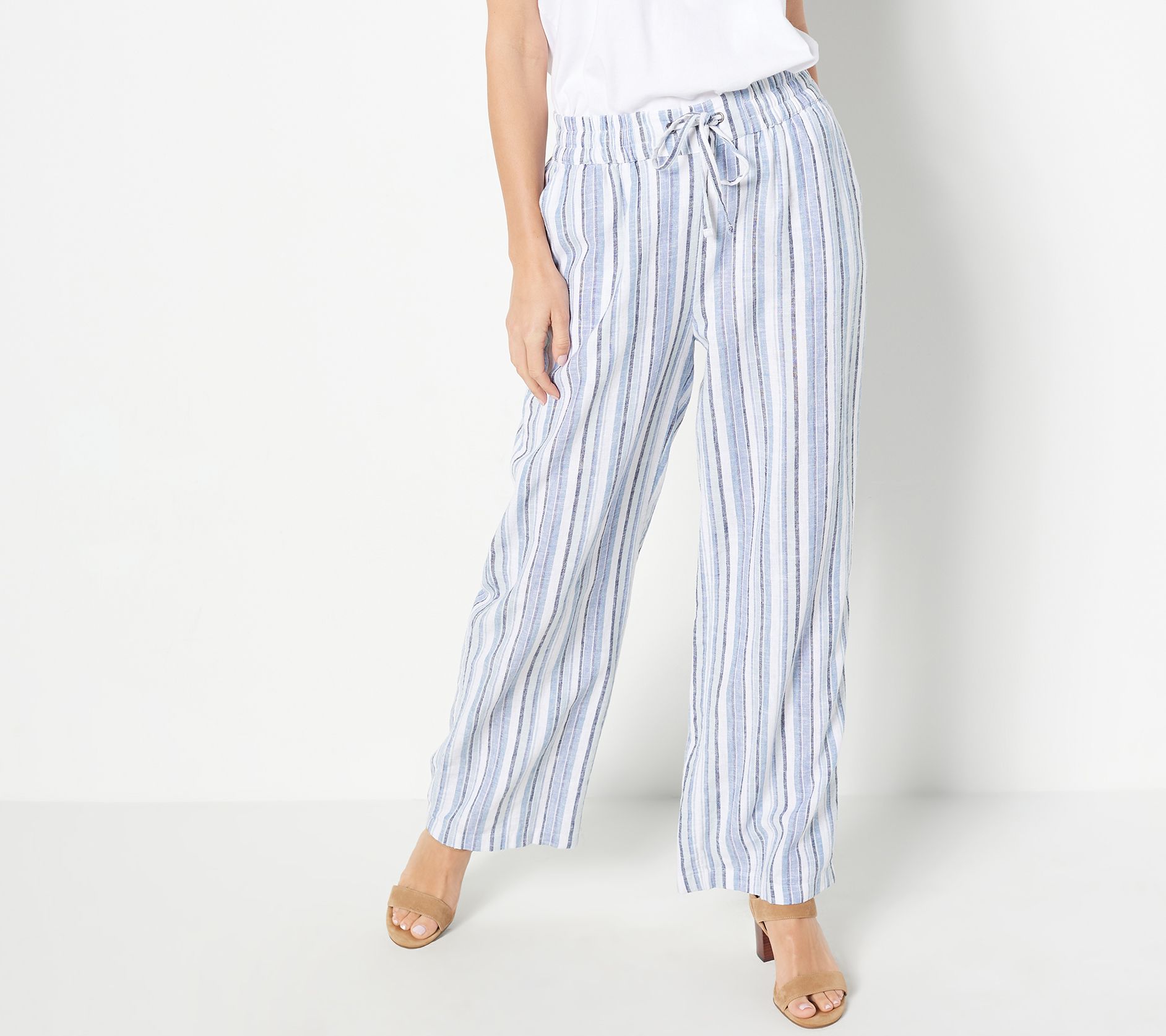 The Petite Pull On Palazzo Pant in Linen Blend